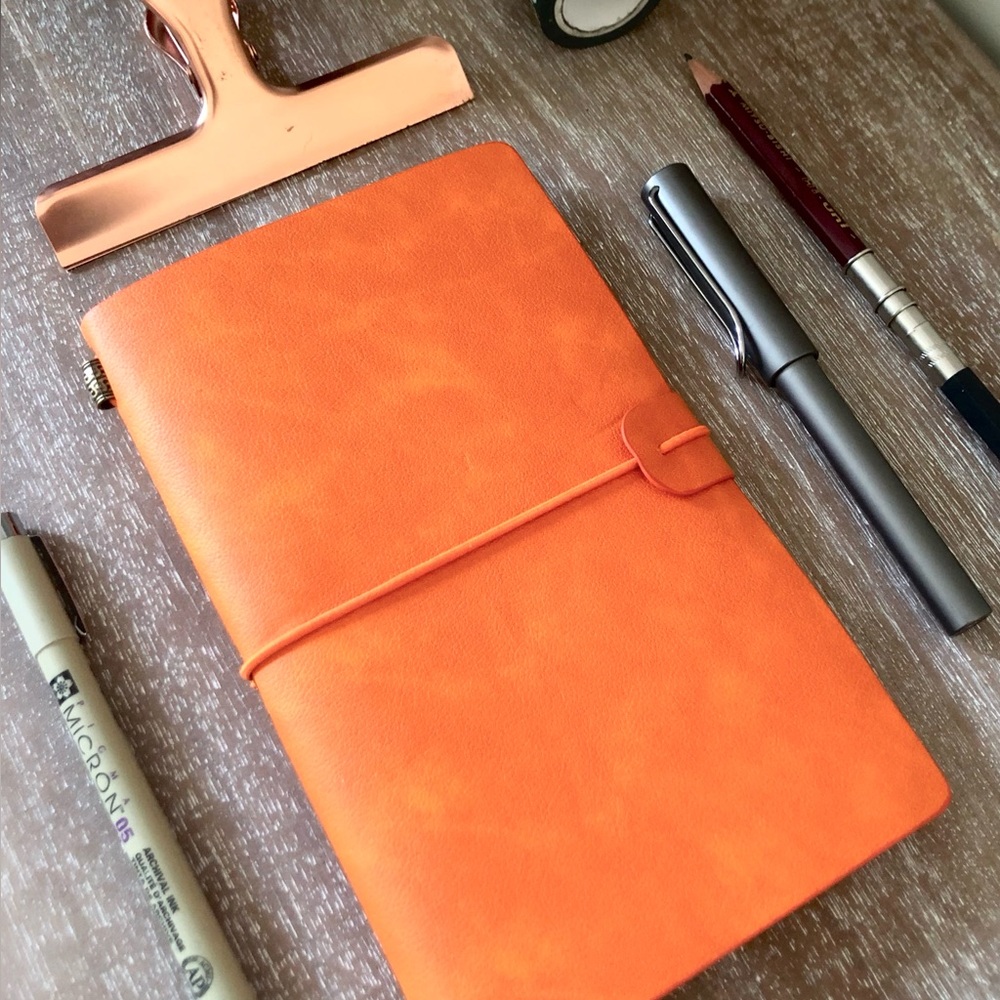 Midori Style Refillable Traveler’s Notebook